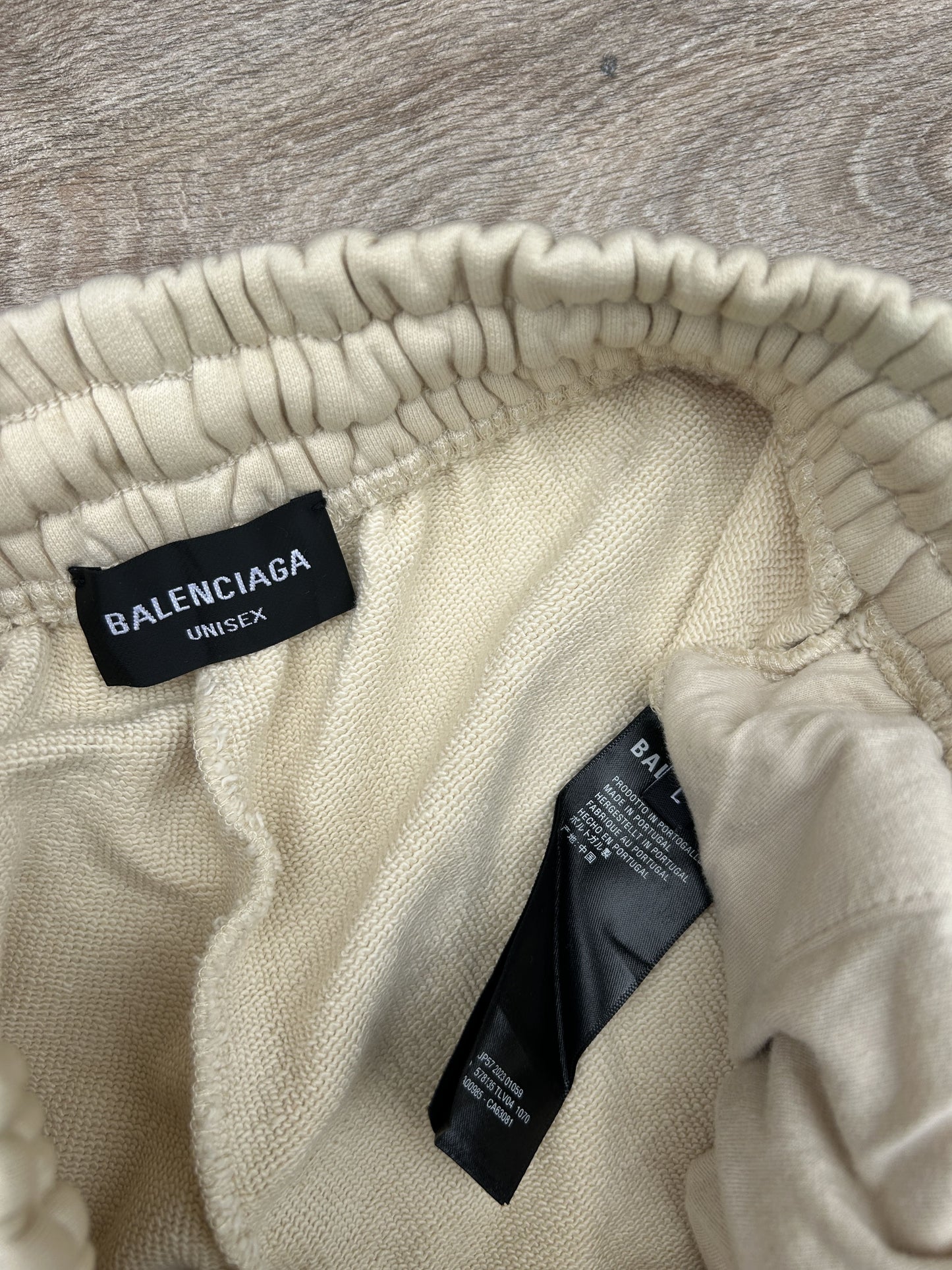 Balenciaga logo print shorts