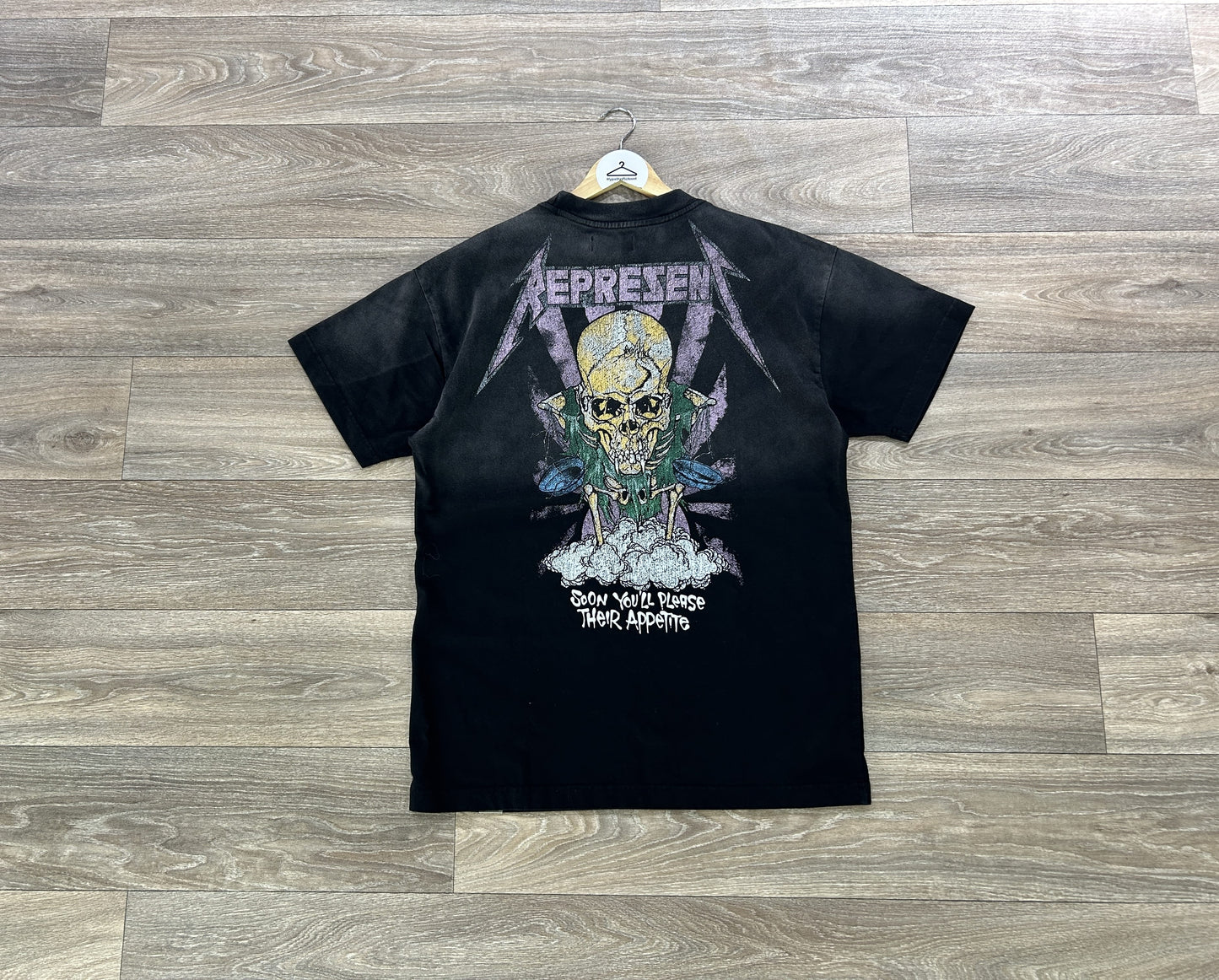 Represent x Metallica graphic tshirt