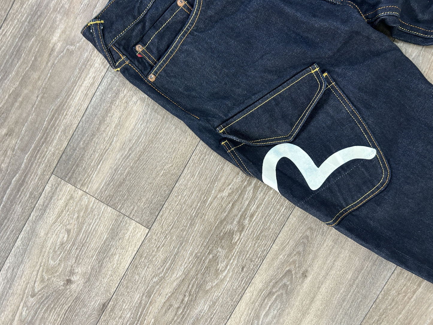 Evisu daicock logo jeans