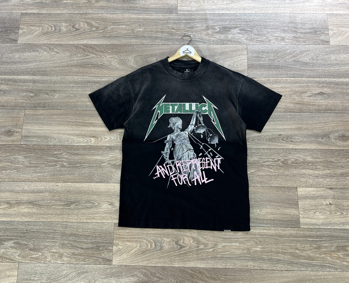 Represent x Metallica graphic tshirt