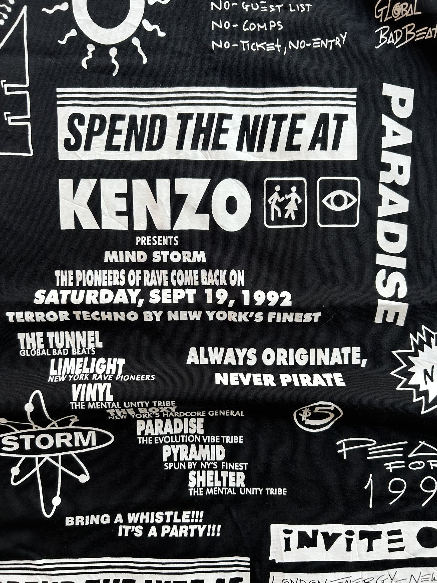 Kenzo multi logo print tshirt