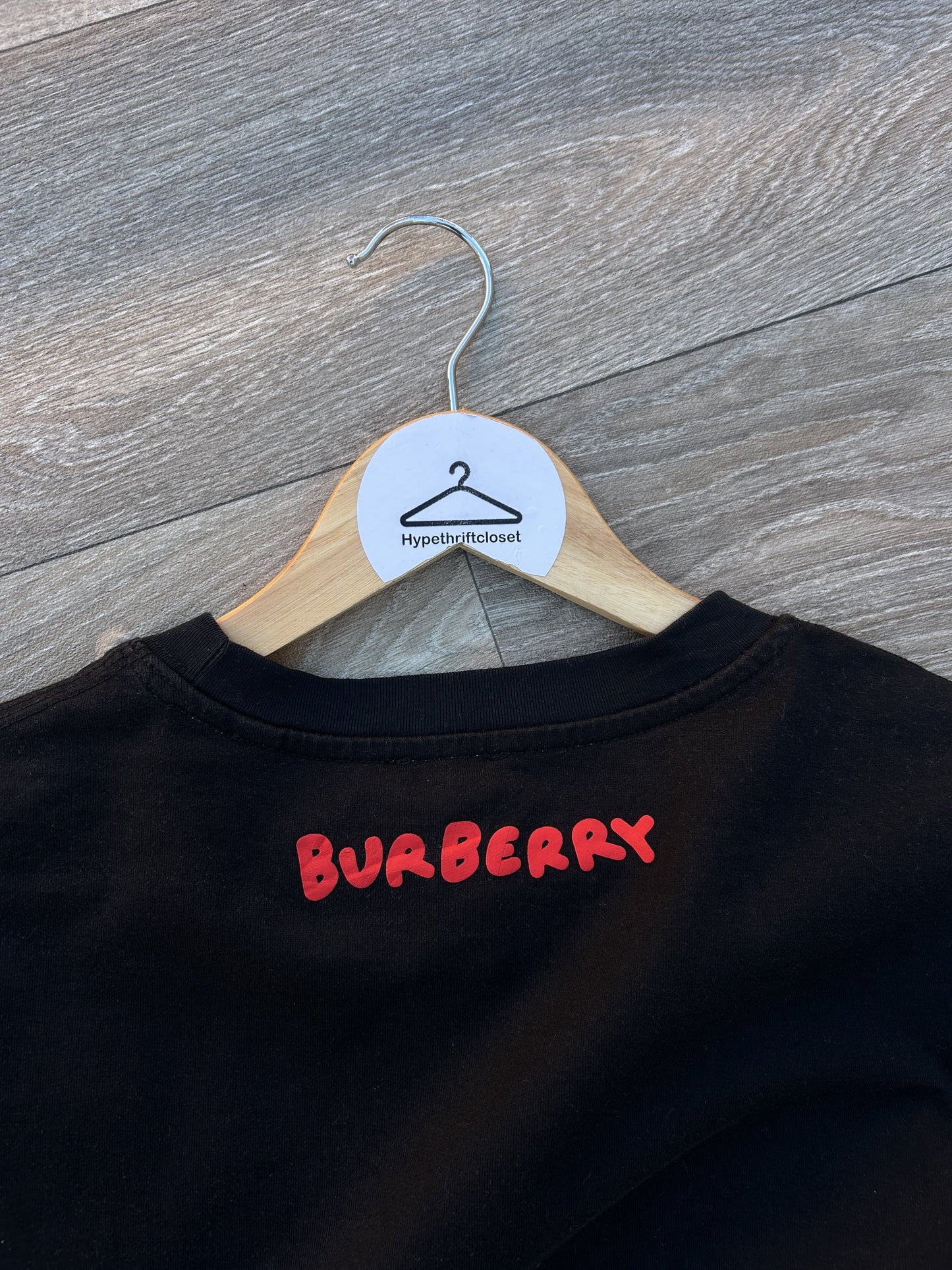 Burberry logo tshirt