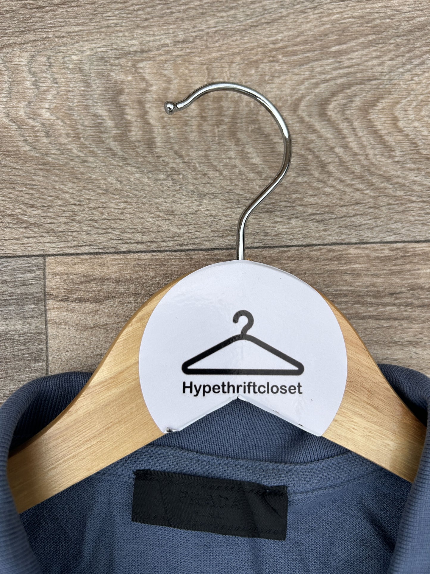 Prada logo collar tshirt