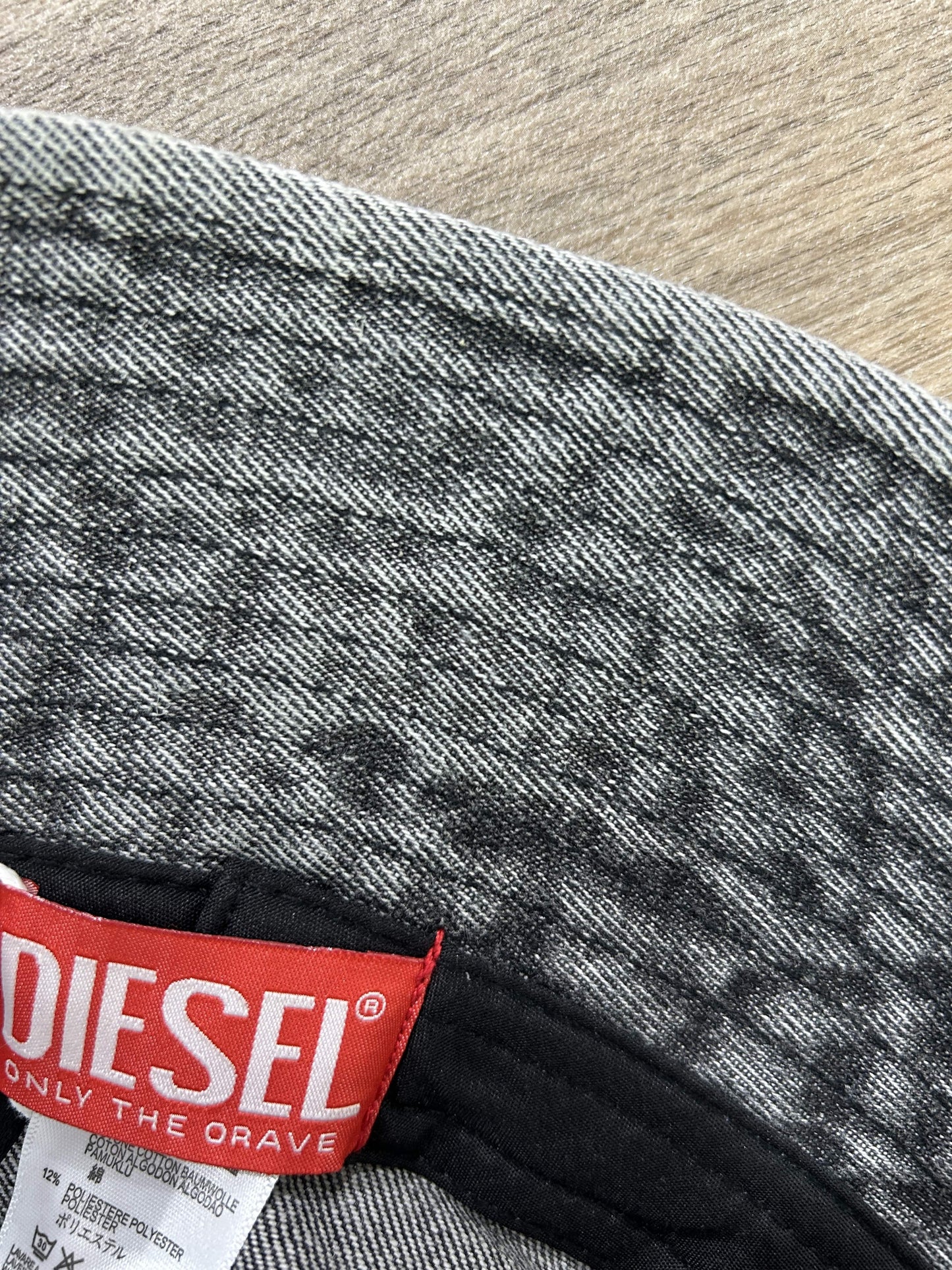 Diesel C beast bucket hat