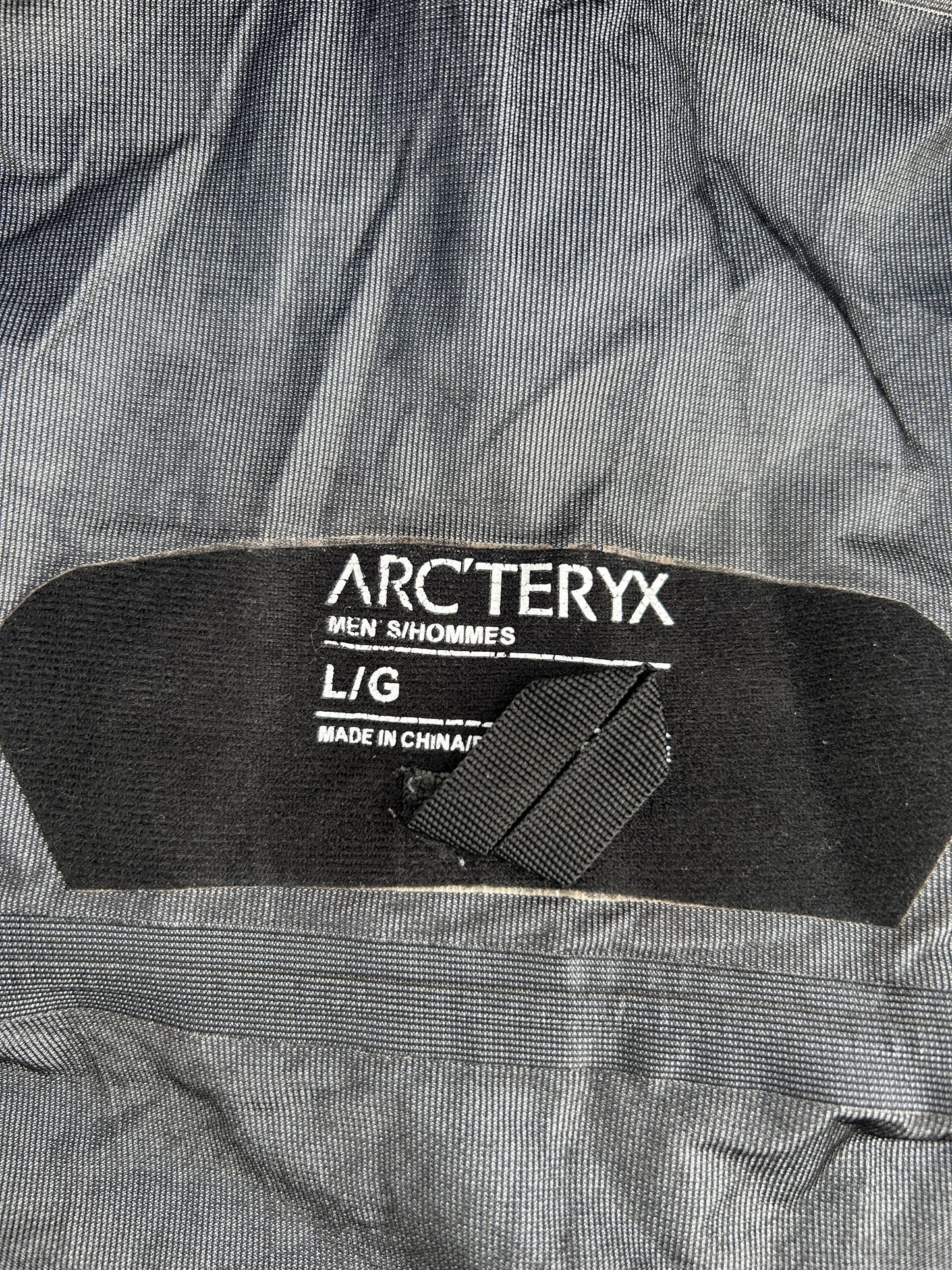 Arc'teryx gore-tex logo outdoor jacket