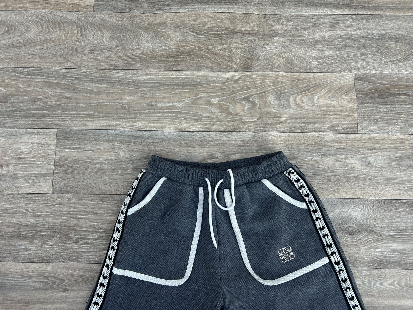 Loewe logo shorts