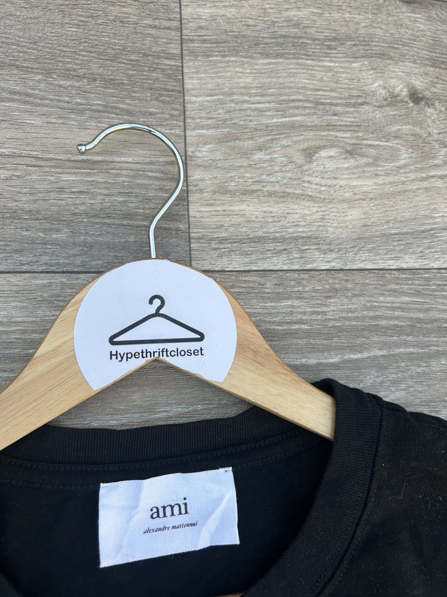 AMI embroidered logo tshirt