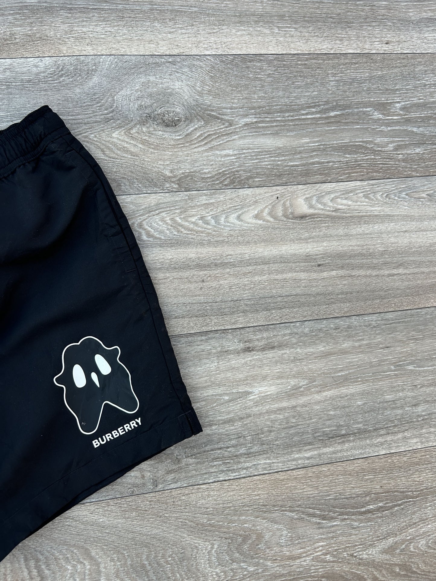 Burberry logo print shorts