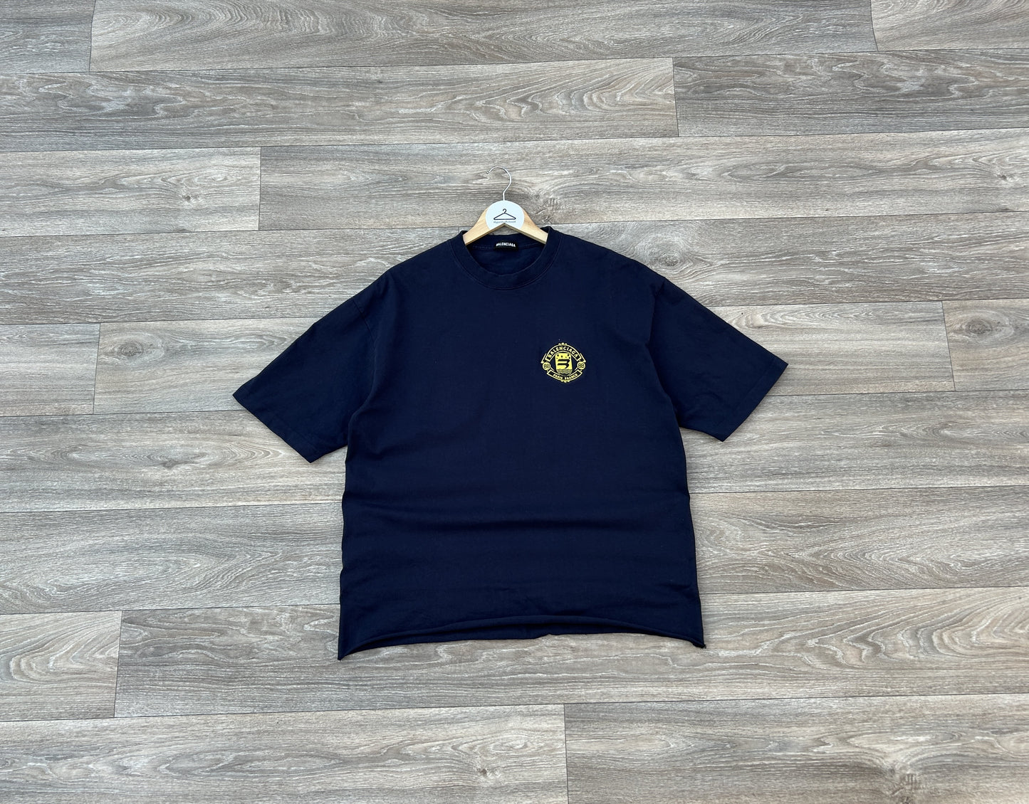 Balenciaga crest logo tshirt