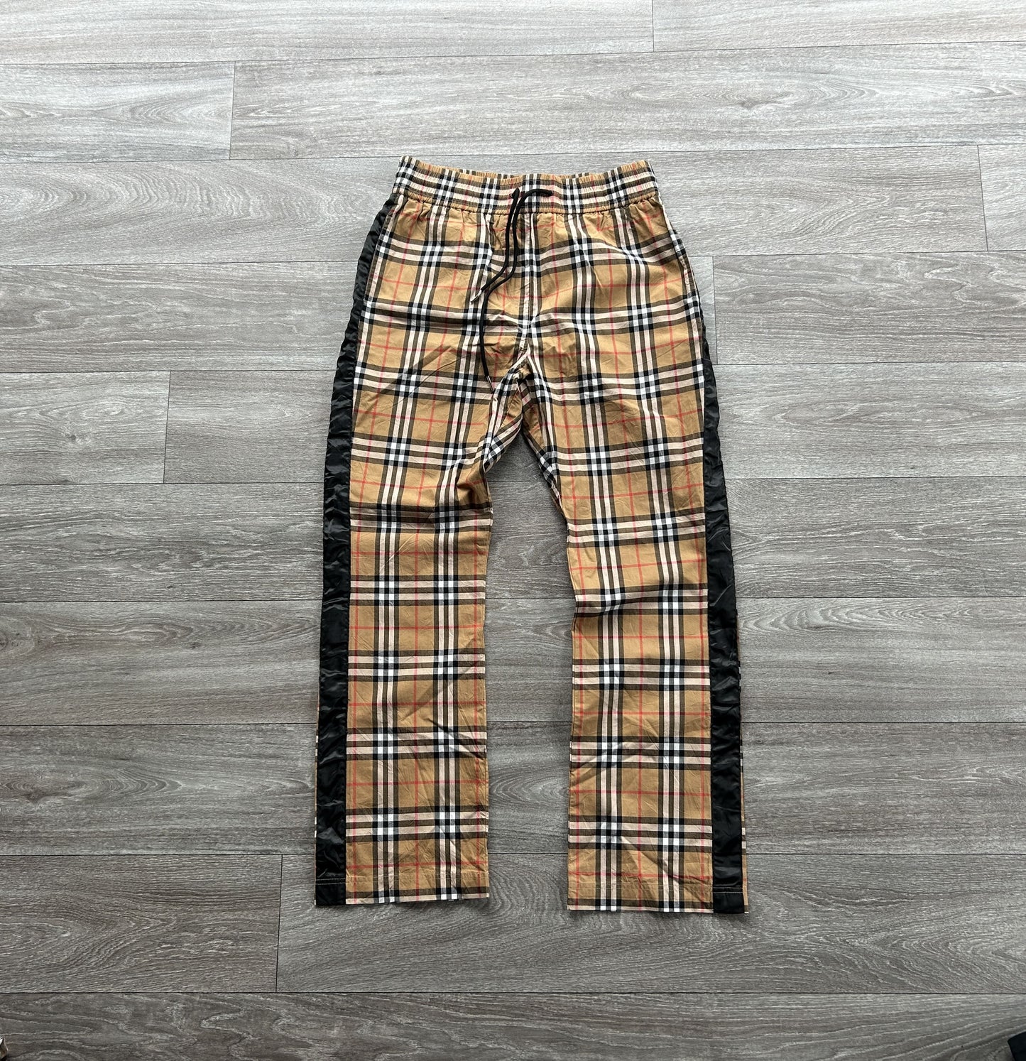 Vintage Burberry checkered pants