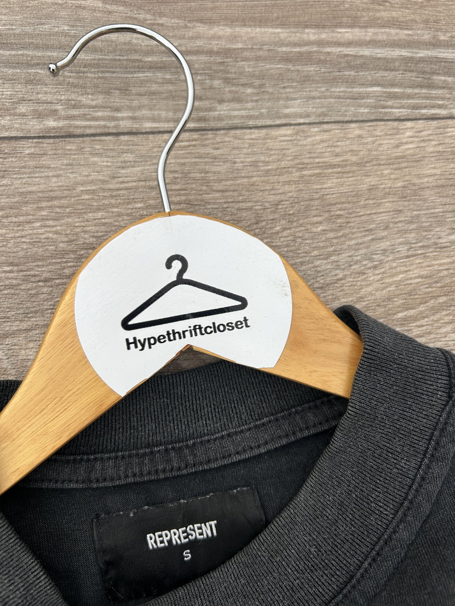 Represent shark logo print tshirt