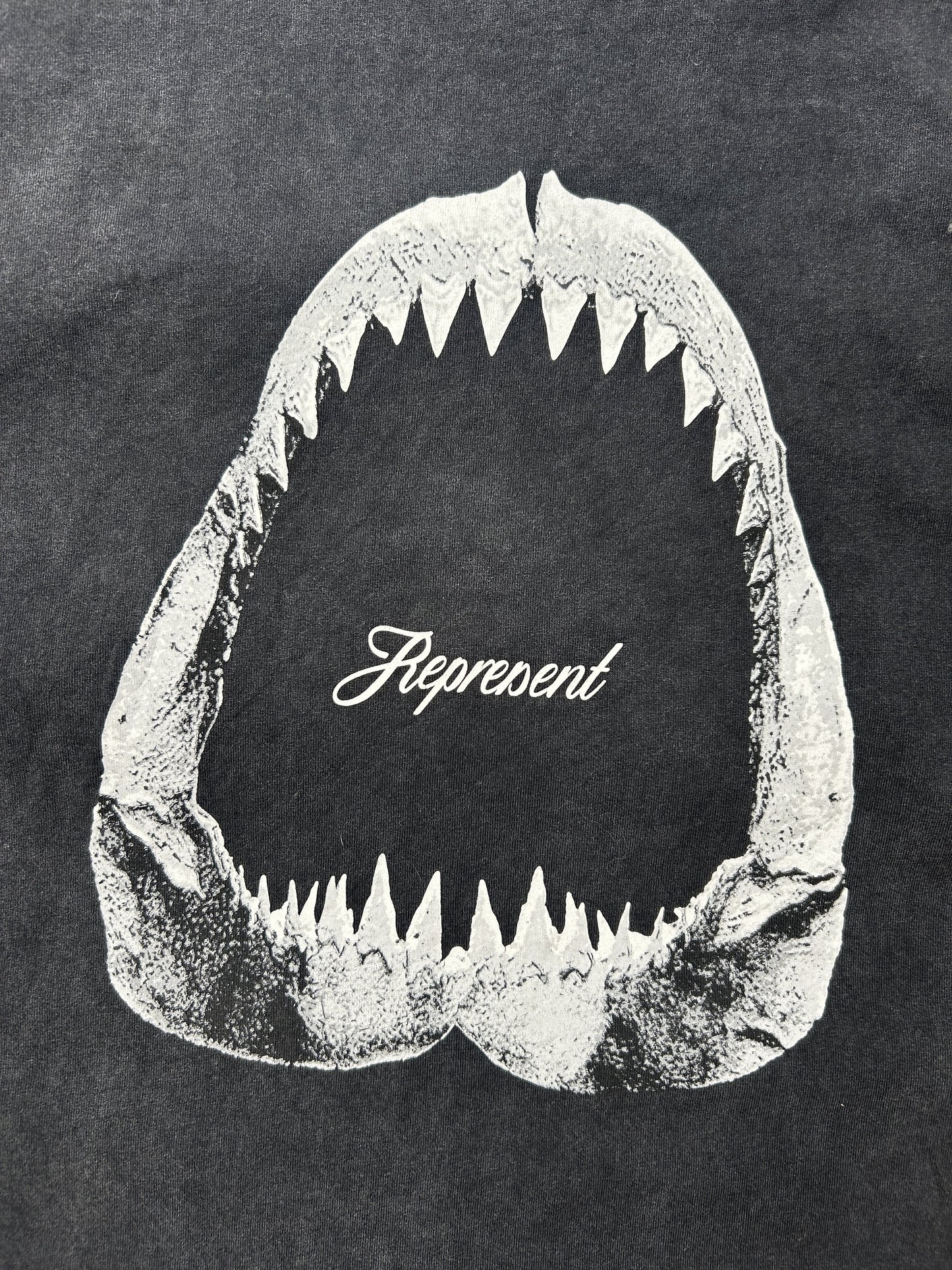 Represent shark logo print tshirt