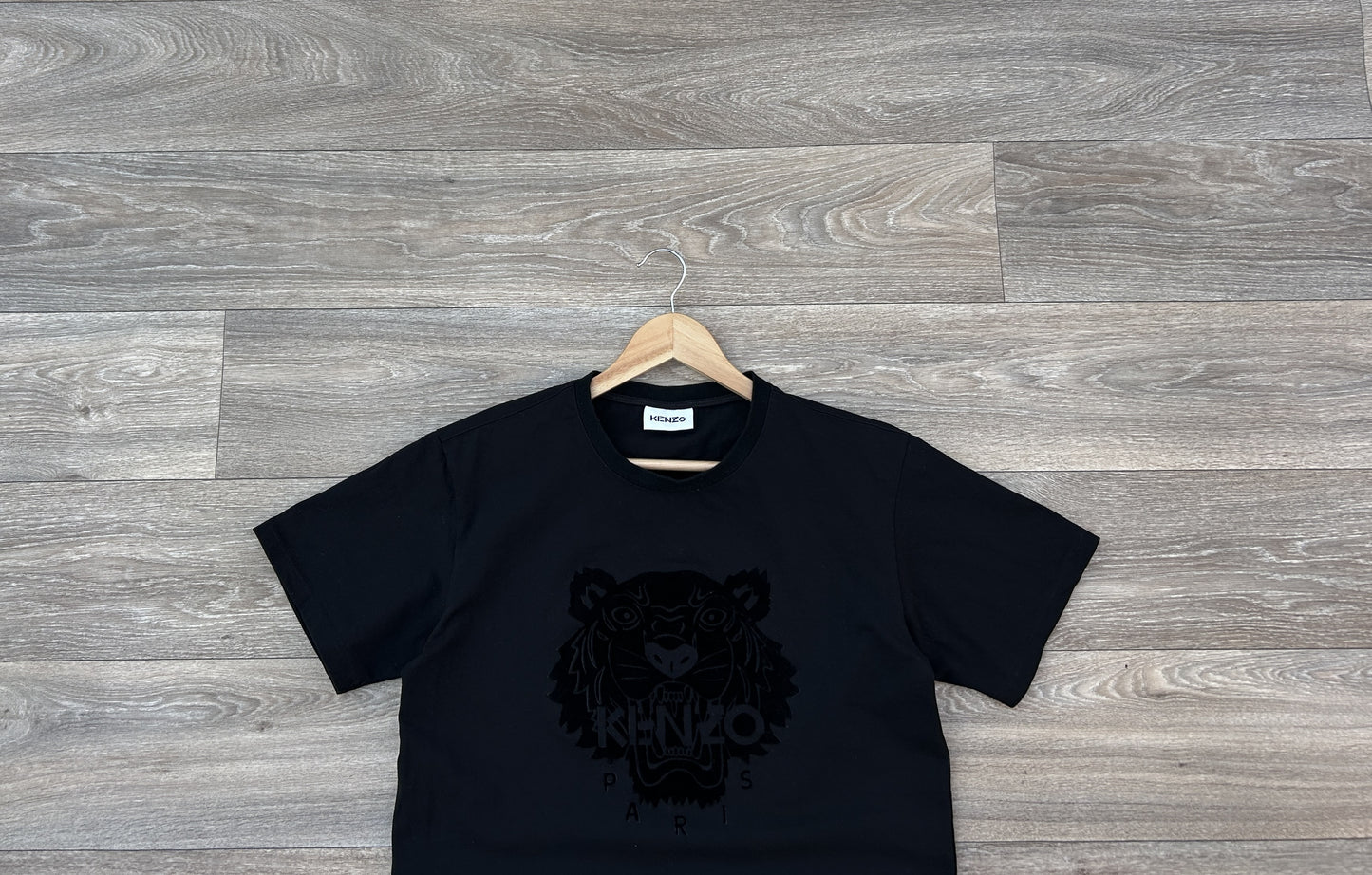 Kenzo embossed logo tshirt