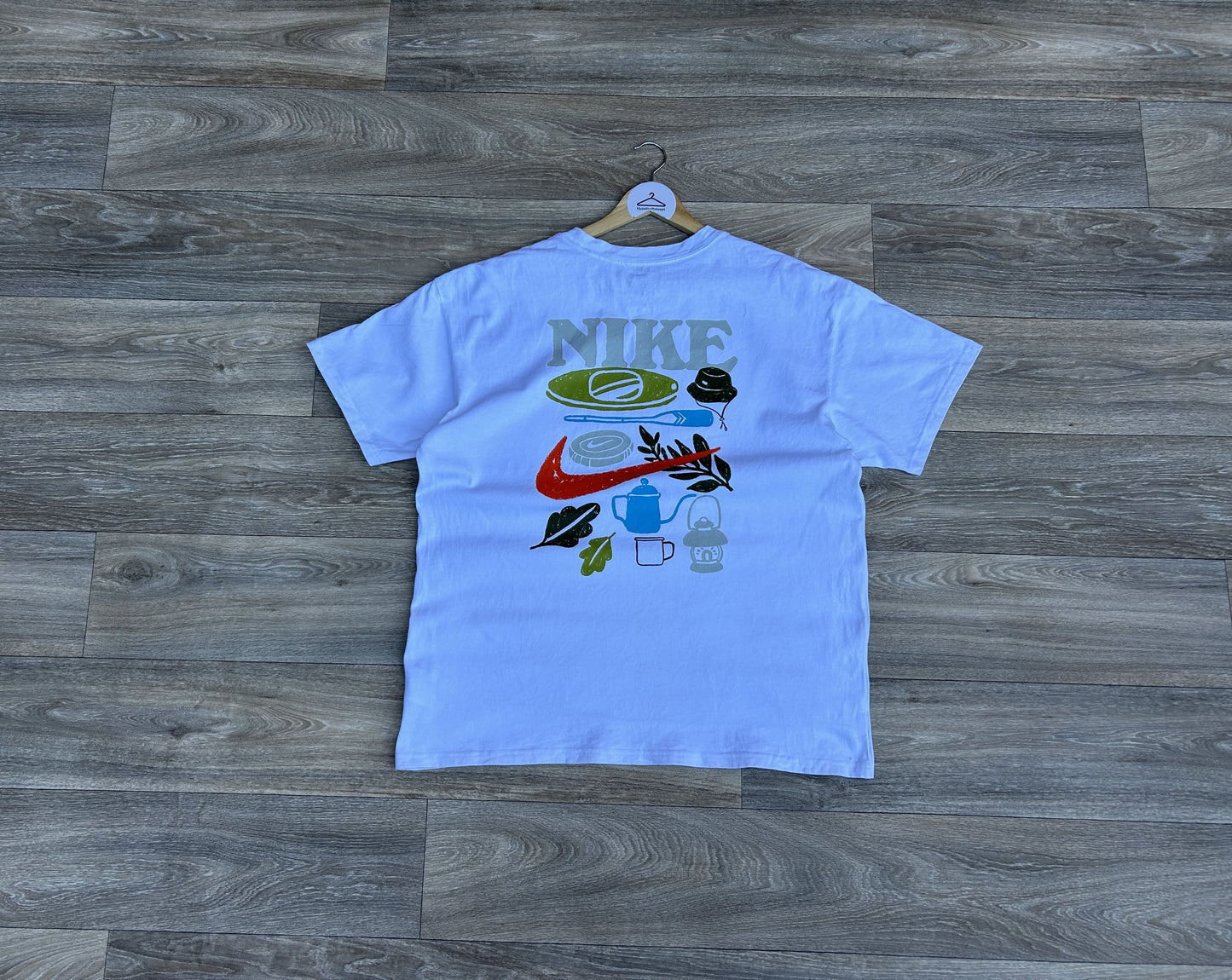 Vintage Nike graphic tshirt