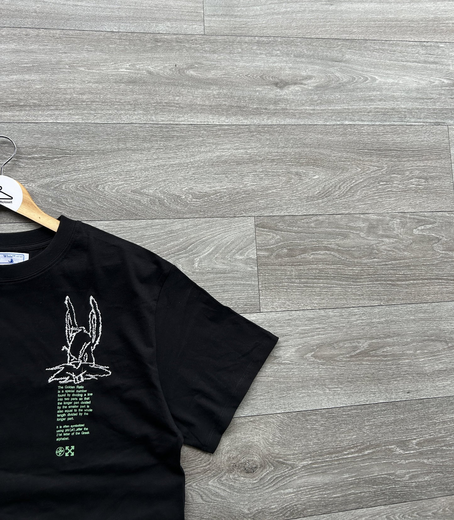 Off-White Harry The Bunny logo print tshirt