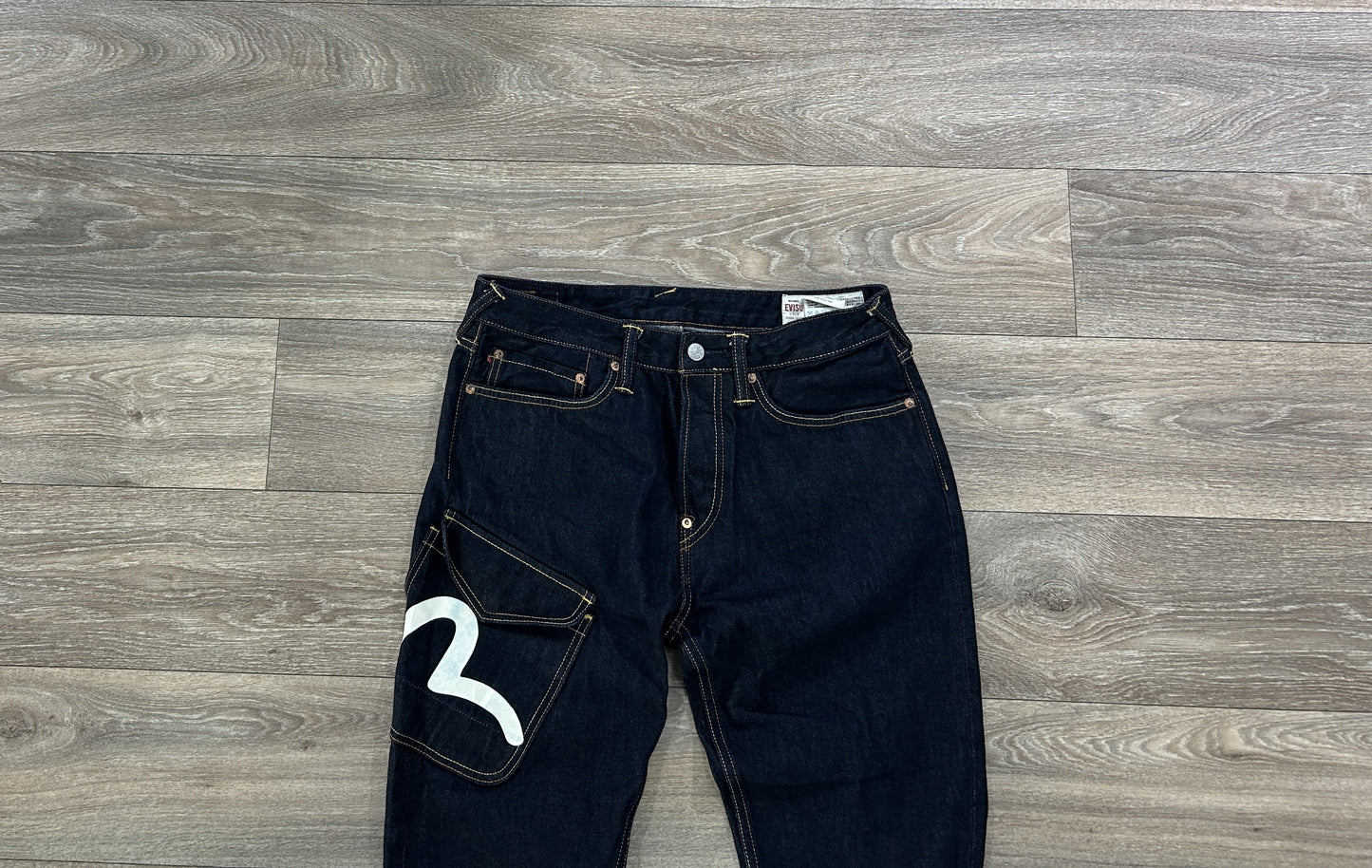 Evisu daicock logo jeans