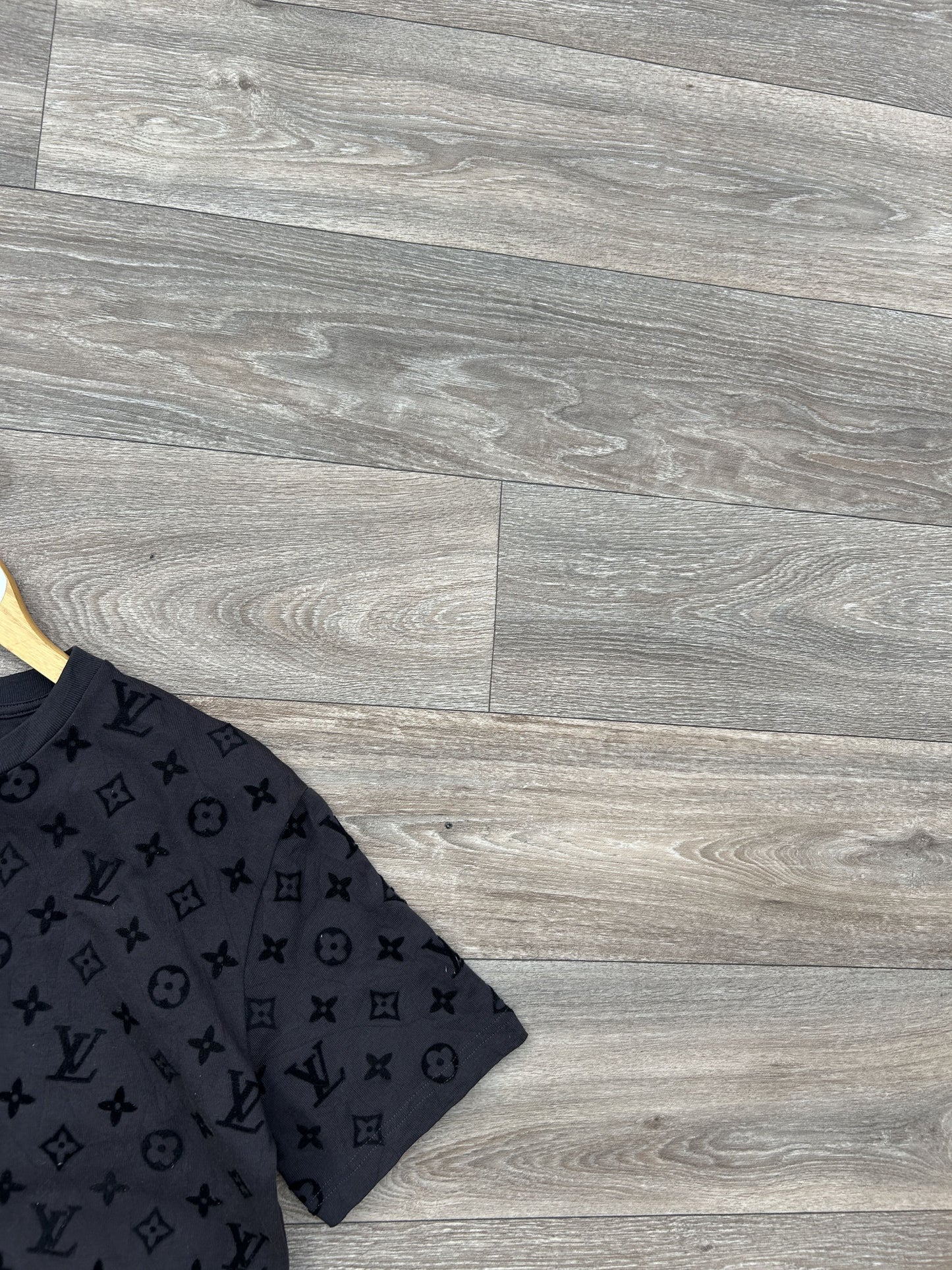 Louis Vuitton monogram logo tshirt