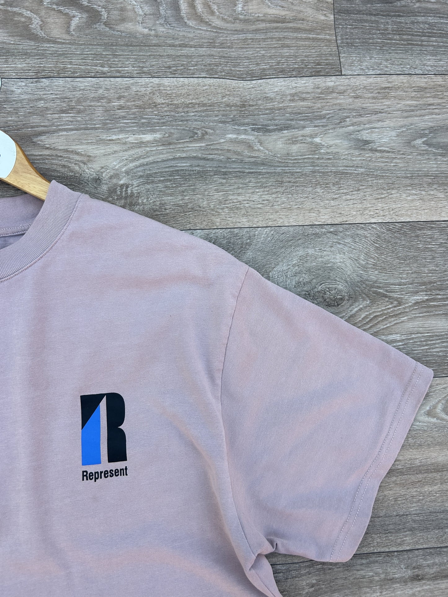 Represent logo print tshirt