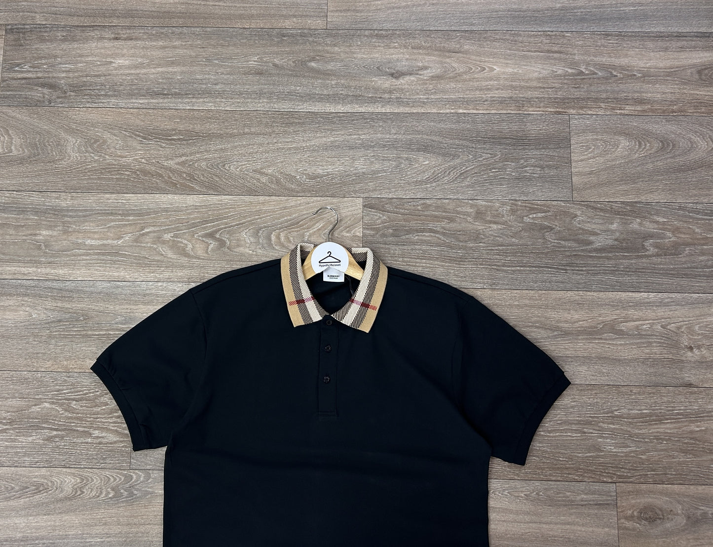 Vintage Burberry logo collar tshirt
