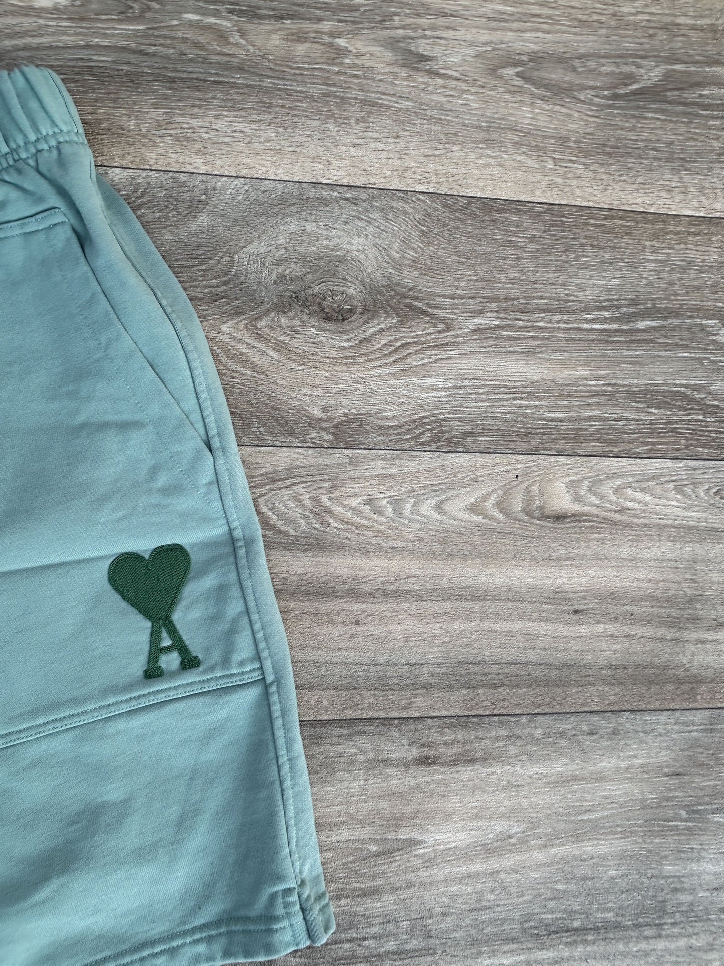 AMI embroidered logo shorts