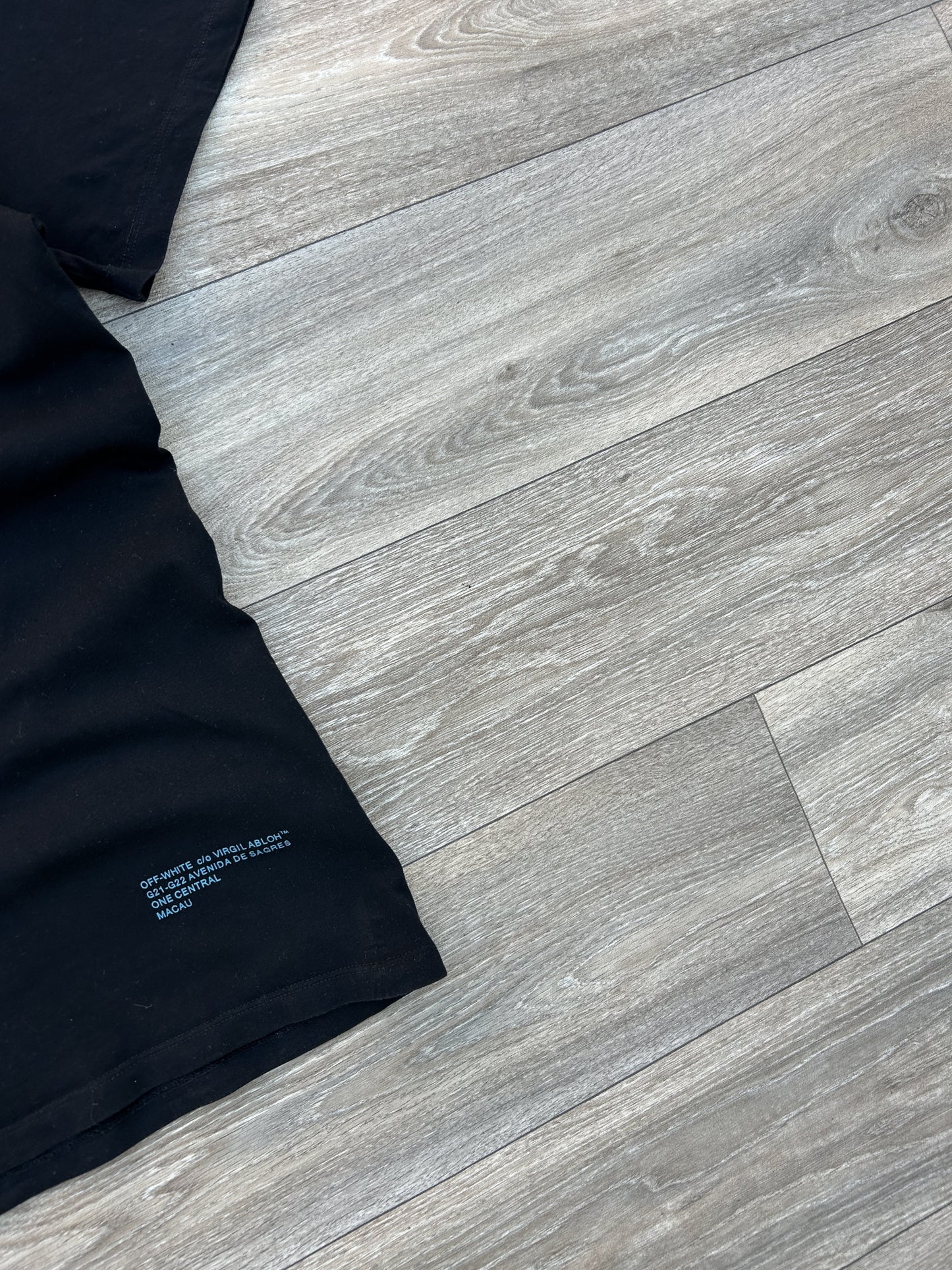 Off-White Arrow logo print tshirt