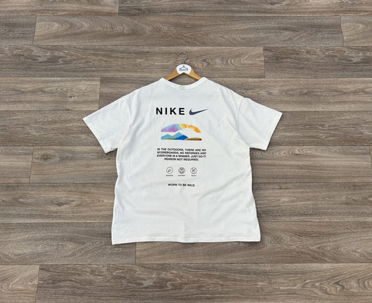 Nike logo print tshirt