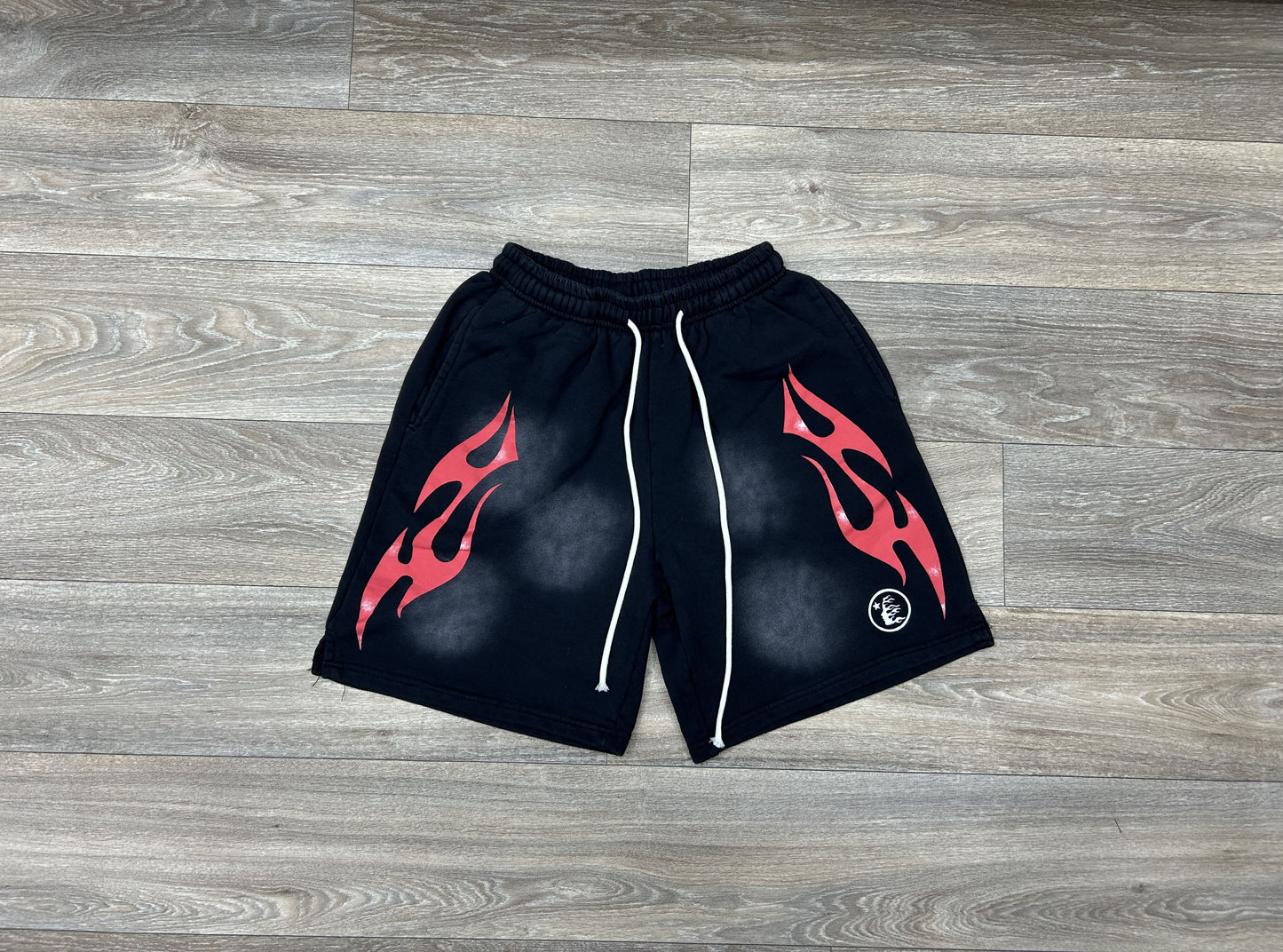 Hellstar logo print shorts