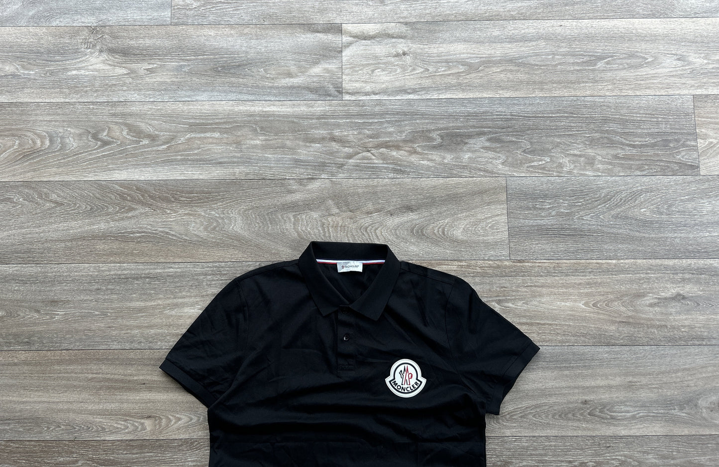 Moncler logo collar tshirt