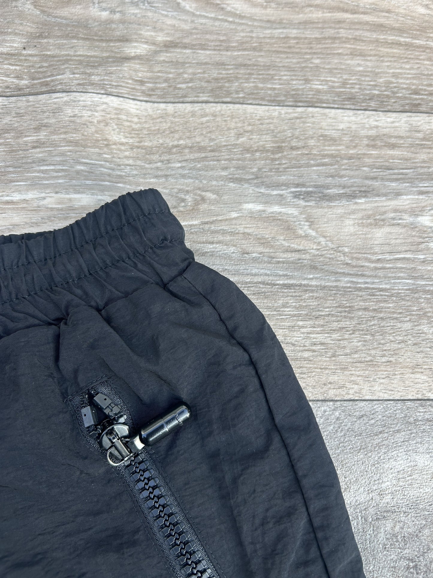 Rhude logo print shorts